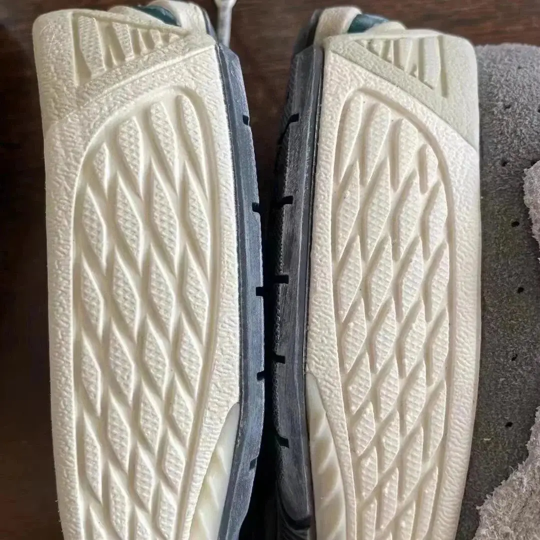 New Balance 2002R Sneakers [33 styles] 10