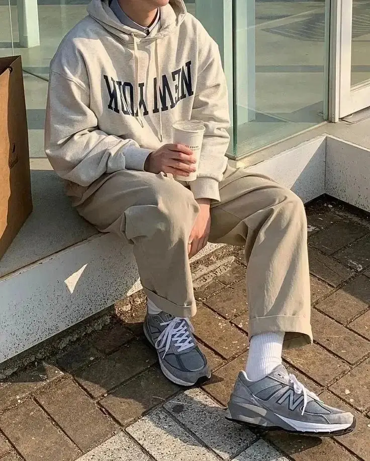 New Balance 2002R Sneakers [33 styles] 4