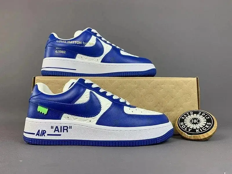 LV ARCH LICHT SNEAKER 15