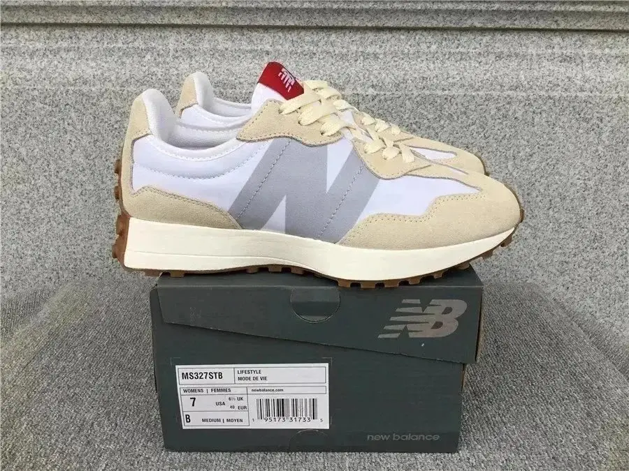 New Balance Chunky Sneakers [31 styles] 3