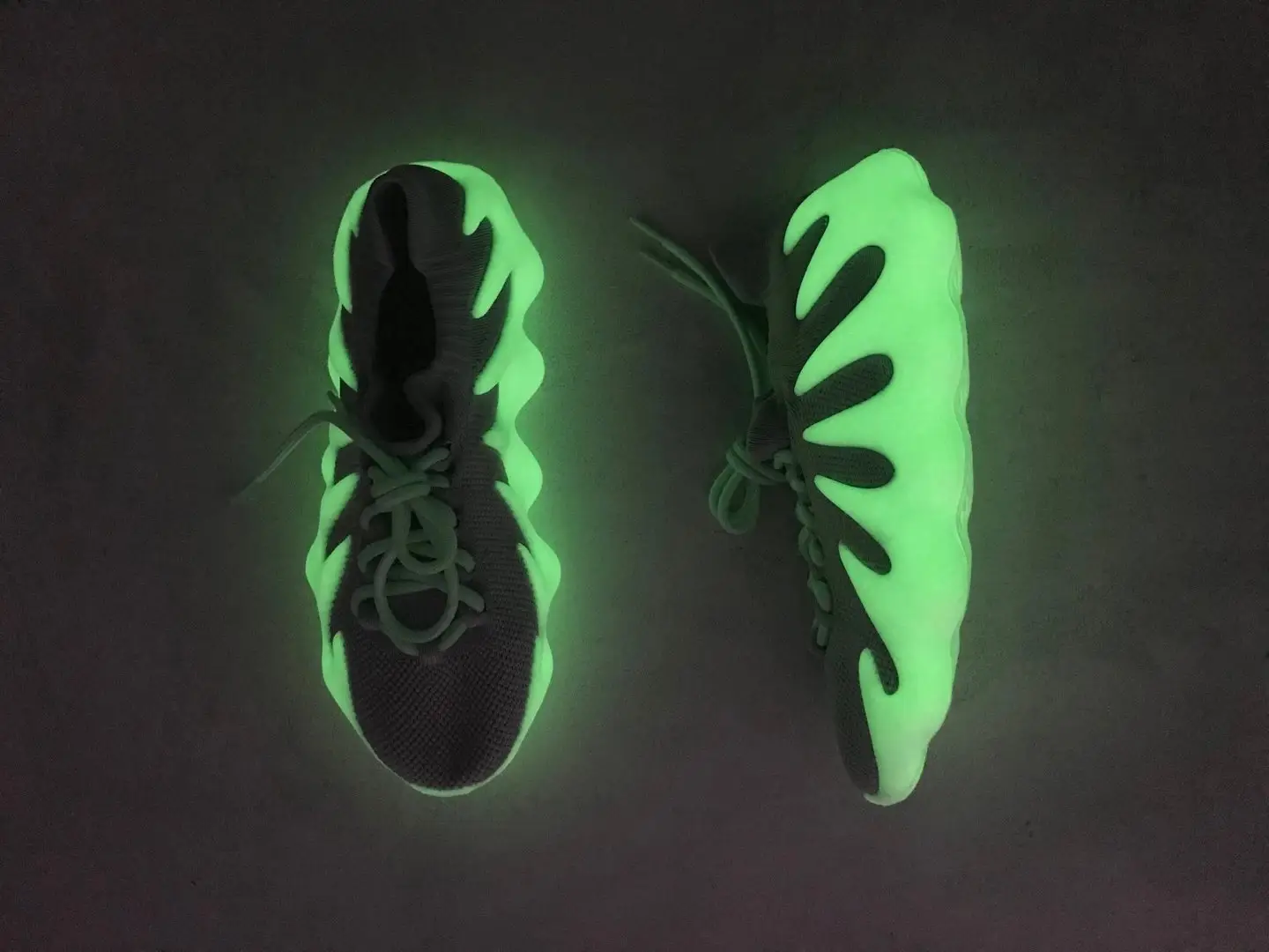 Adidas Yeezy Chunky Sneakers [10 styles]